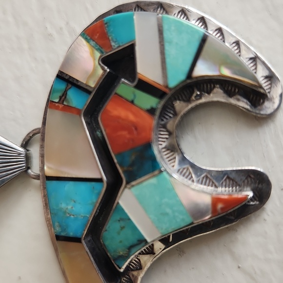 Vintage Native American Navajo Vintage Inlaid Bear Pendant by Danny Clark 💙🐻 - Picture 3 of 13